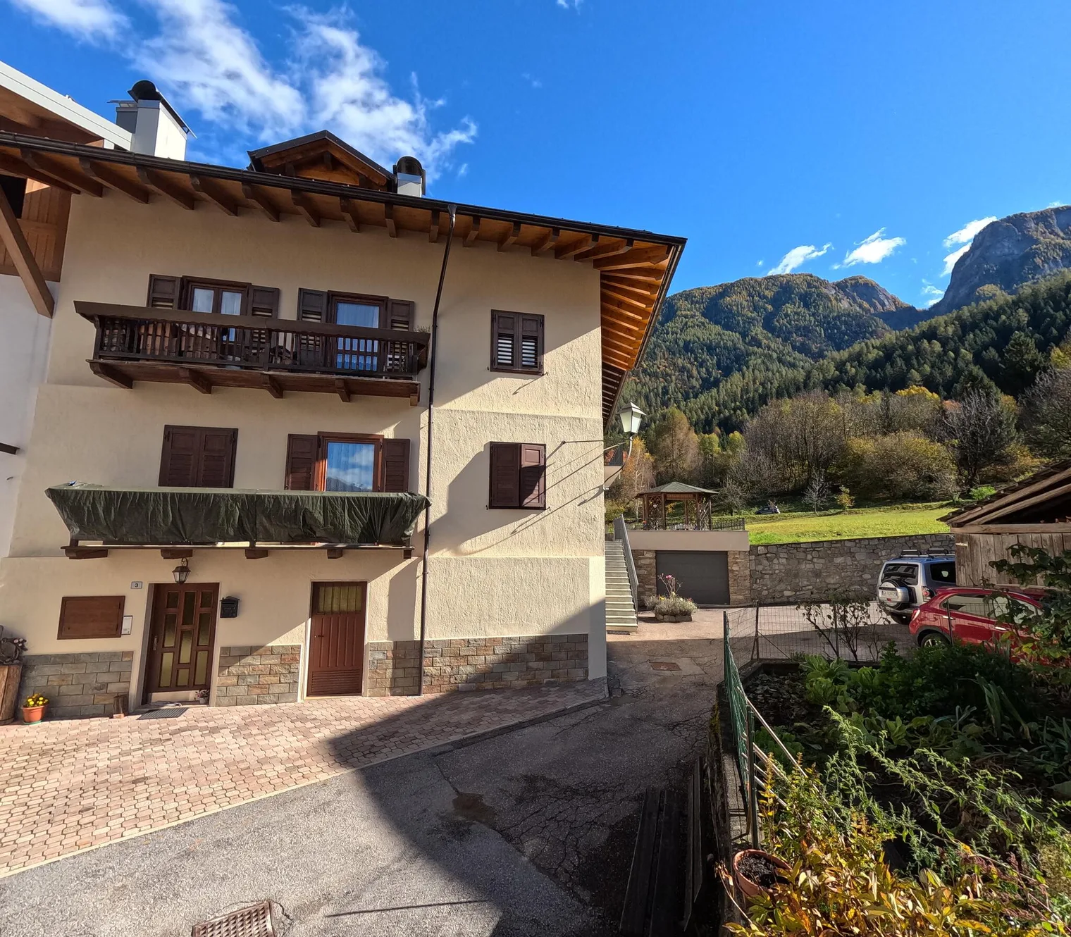 Esterno di Casa Tiziana a Carciato